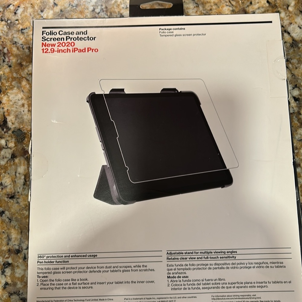 iPad case/screen protector - Picture 2 of 4